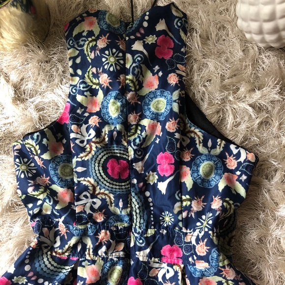 Floral Dress - Picture 5 of 6